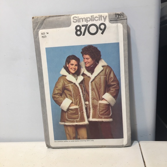 Simplicity 8709 - Picture 3 of 5